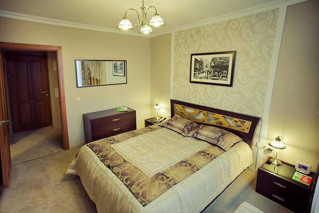 Tourist Hotel Minsk Extérieur photo