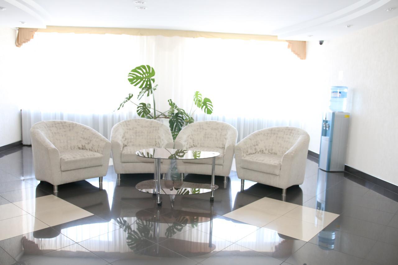 Tourist Hotel Minsk Extérieur photo