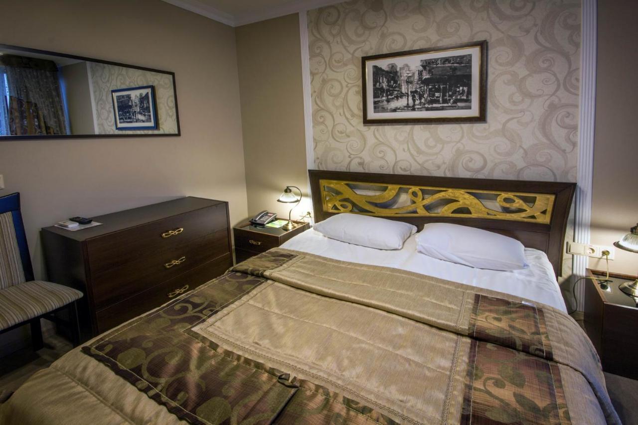 Tourist Hotel Minsk Extérieur photo